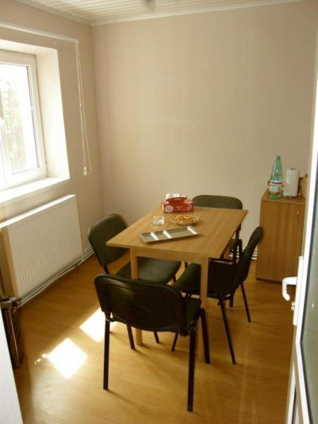 Casa Didina Fosta Pensiune Casa Didina Bacau Bagian luar foto